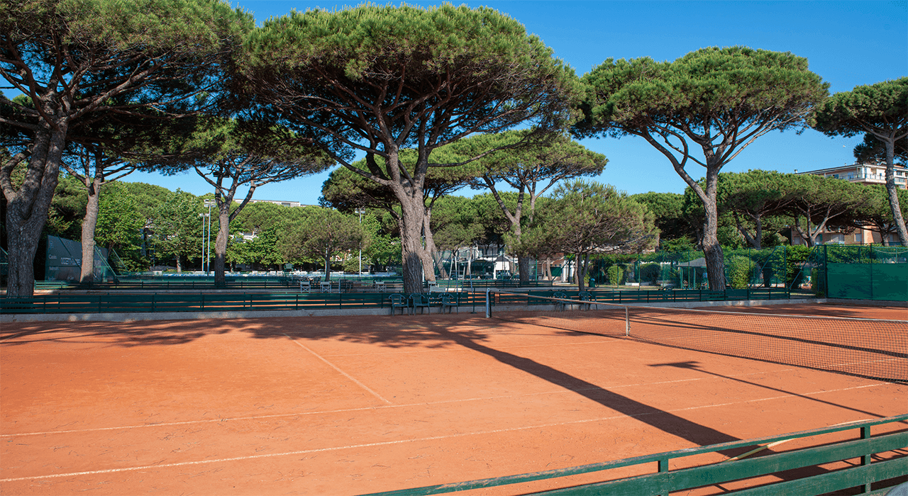 Stage di Padel con allenatori SPH a Milano Marittima