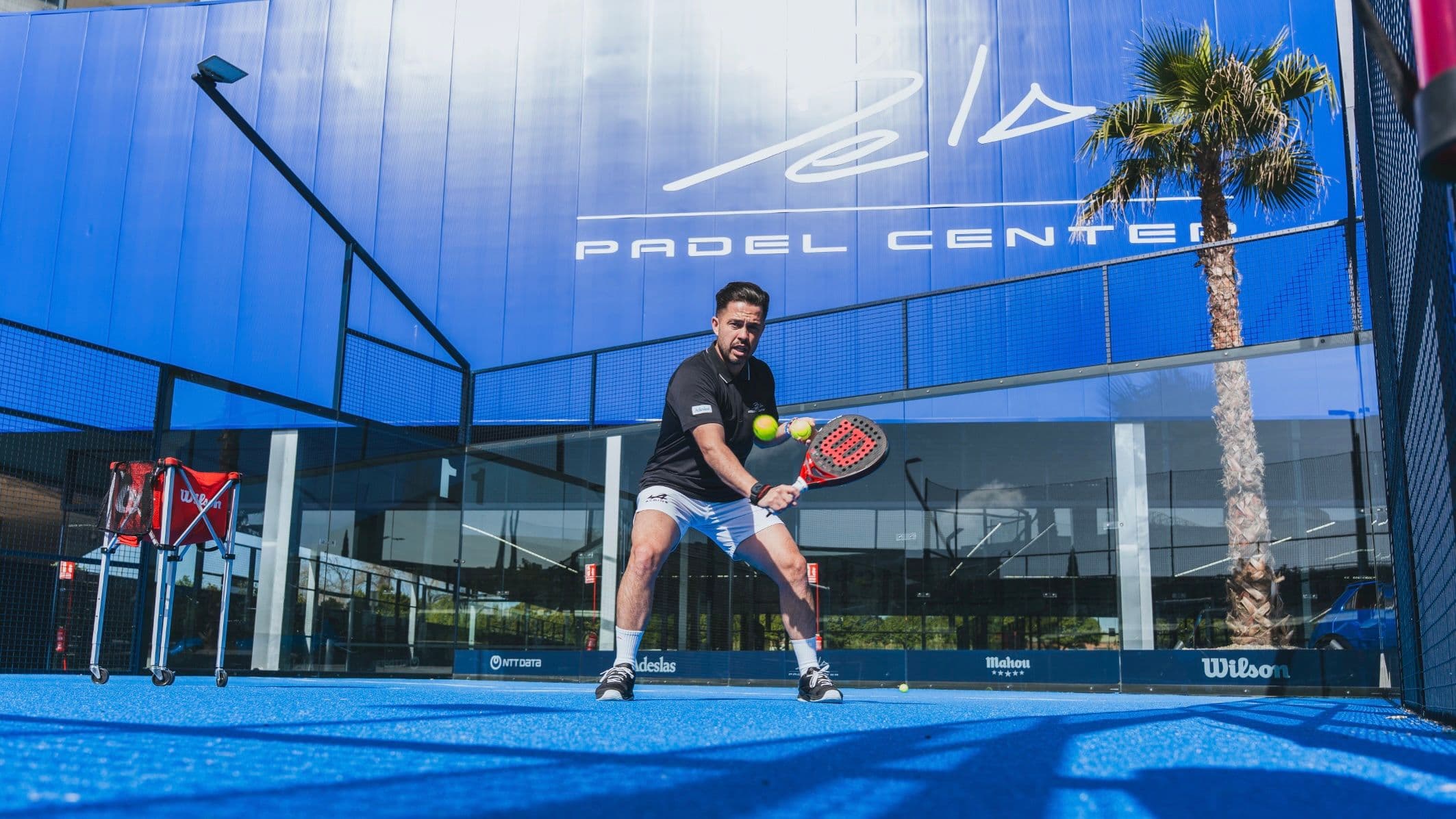 5 Giorni a Barcellona al Bela Padel Center con SPH e Weebora